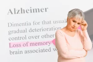 Primeros signos de Alzheimer: ¿cómo saber si mi familiar adulto mayor necesita ayuda?